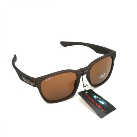 عینک آفتابی OAKLEY