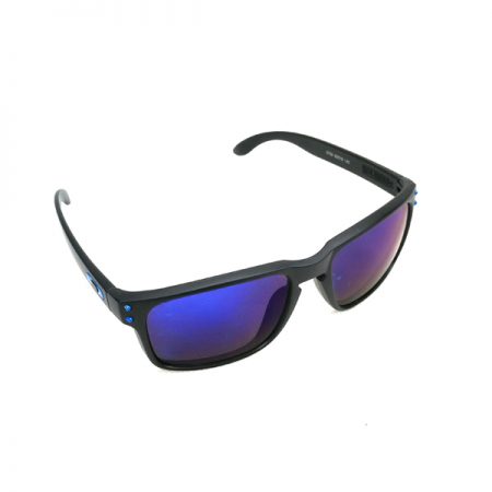 عینک آفتابی OAKLEY