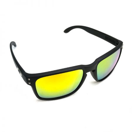 عینک آفتابی OAKLEY