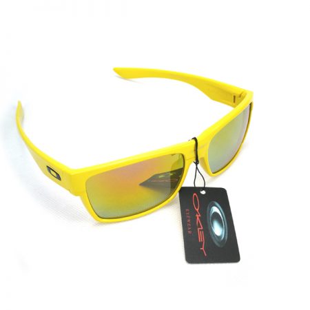 عینک آفتابی OAKLEY
