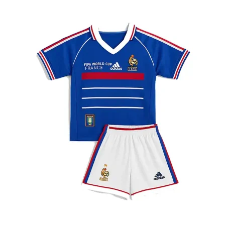 ست بچه‌گانه کلاسیک تیم ملی فرانسه برای جام جهانی 1998 با پیراهن آبی و شورت سفید