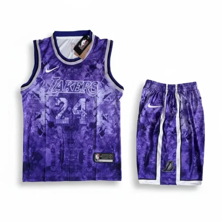 ست رکابی و شورت بزرگسال لس آنجلس لیکرز شماره ۲۴ کوبی برایانت با طرح تای-دای بنفش