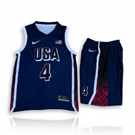 ست رکابی و شورت بسکتبال بزرگسال تیم ملی آمریکا شماره ۴ با رنگ سرمه‌ای و طرح گرافیکی قرمز در کناره‌ها