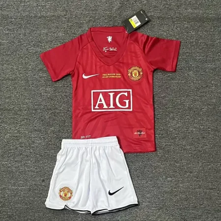 کیت بچه‌گانه منچستریونایتد فینال مسکو 2008 ست پیراهن و شورت با لوگوی دوختی و تایلندی